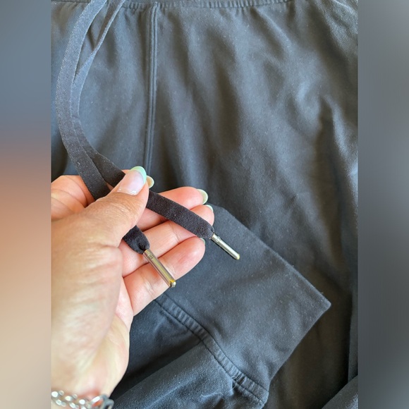 Lululemon Ready to Rulu High-rise jogger in black - Picture 8 of 9